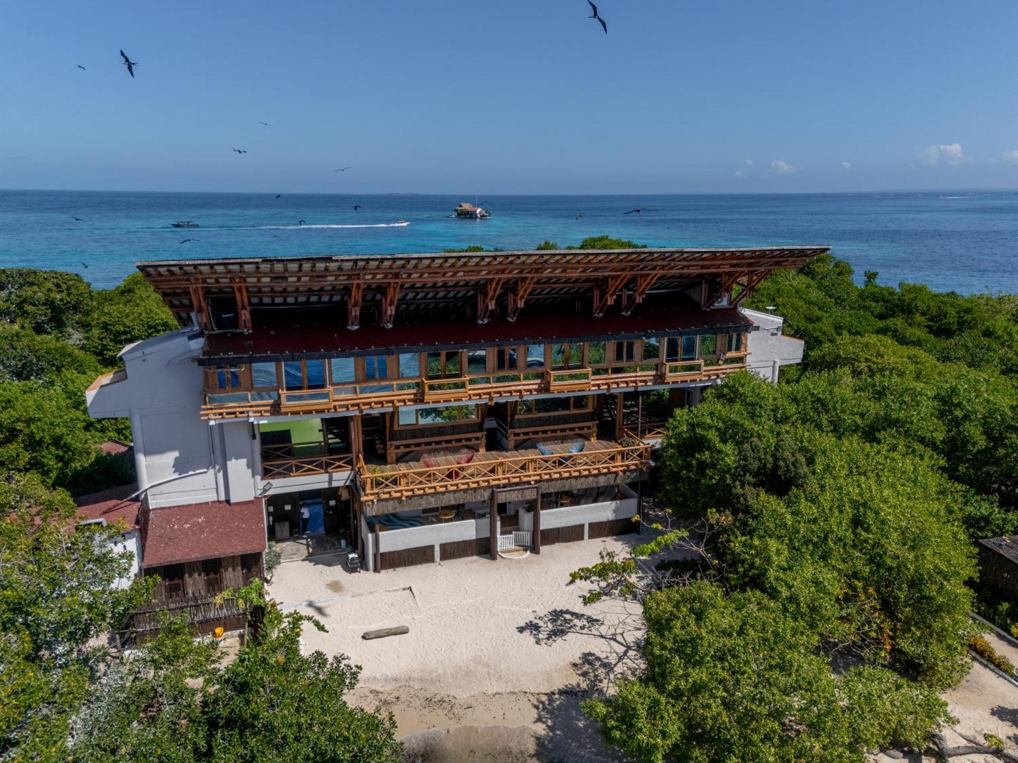 Pao Pao Hotel & Beach Club Isla Grande  Exterior foto